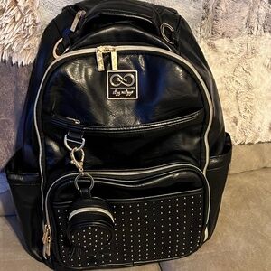 Itzy Ritzy Chelsea Backpack with matching paci pod